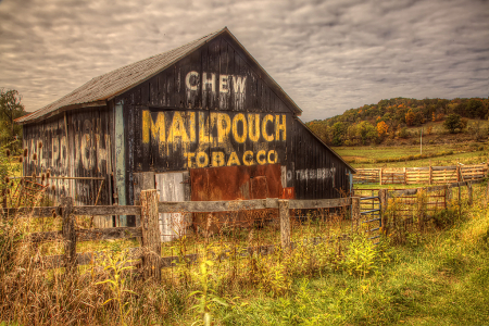 Mail Pouch Tobacco Barn