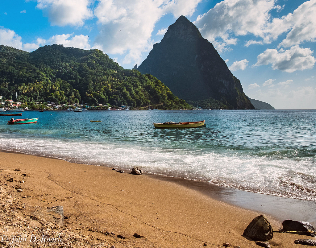 Petit Piton  - ID: 16041840 © John D. Roach