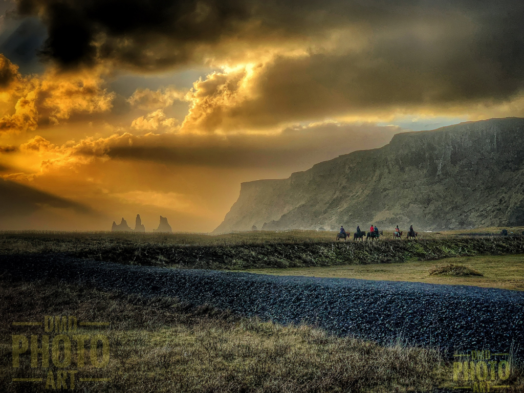 ~ ~ SUNSET IN ICELAND ~ ~ 