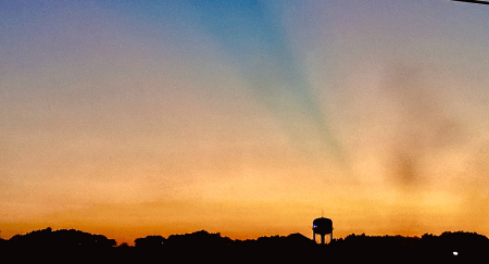 Unusual streak at sunset 