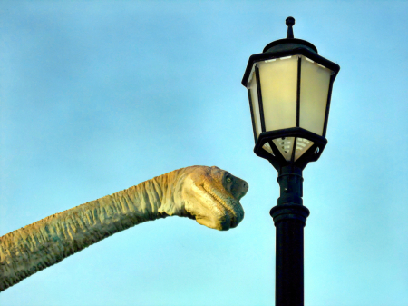 Dino vs Street lamp