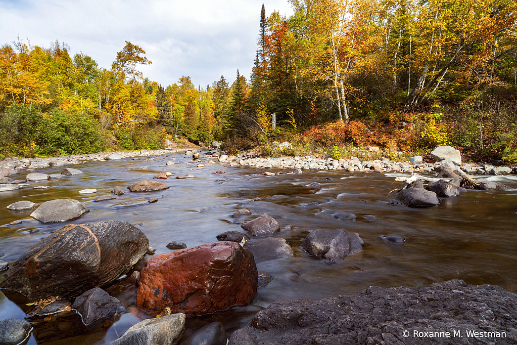 Fall on the Temperance River