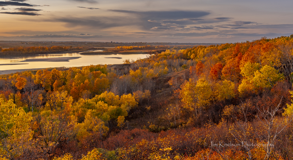 North Saskatchewan River Valley Autumn - ID: 16081394 © Jim D. Knelson