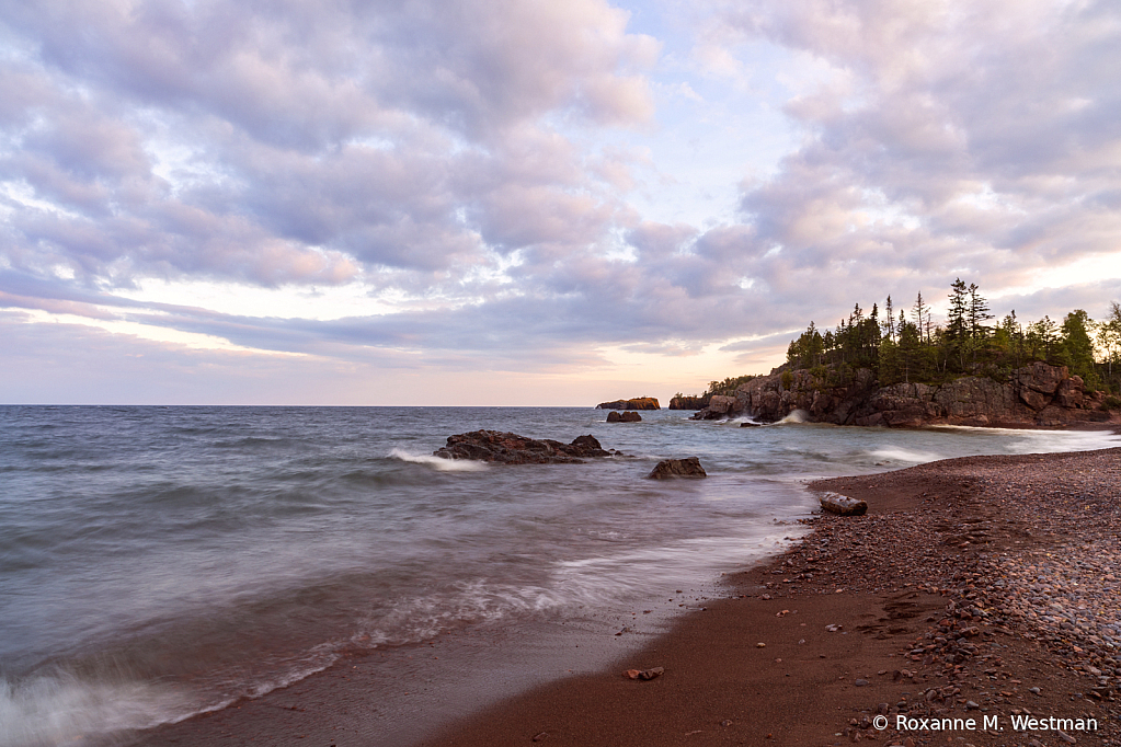 Sunset on Lake Superior in Minnesota - ID: 16081593 © Roxanne M. Westman