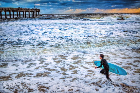 Storm Surfer