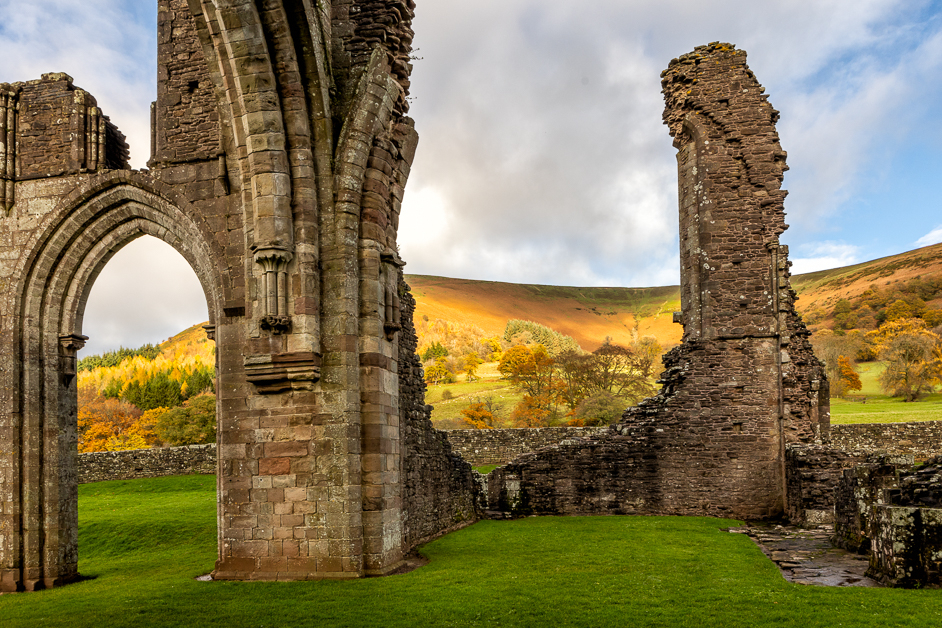 Llanthony Priory, Wales