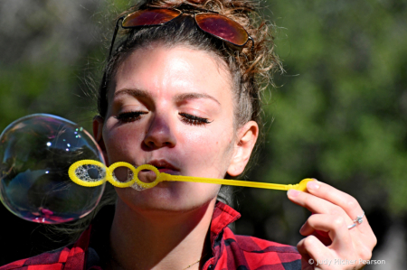 grown 'girls' and bubbles'