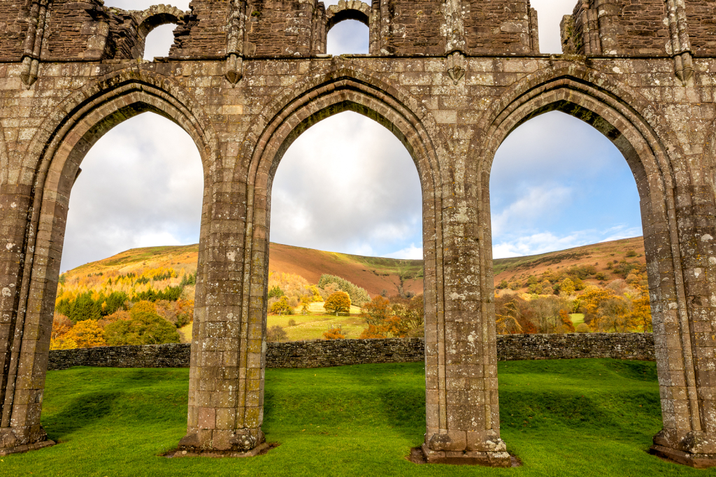 Llanthony Priory, Wales