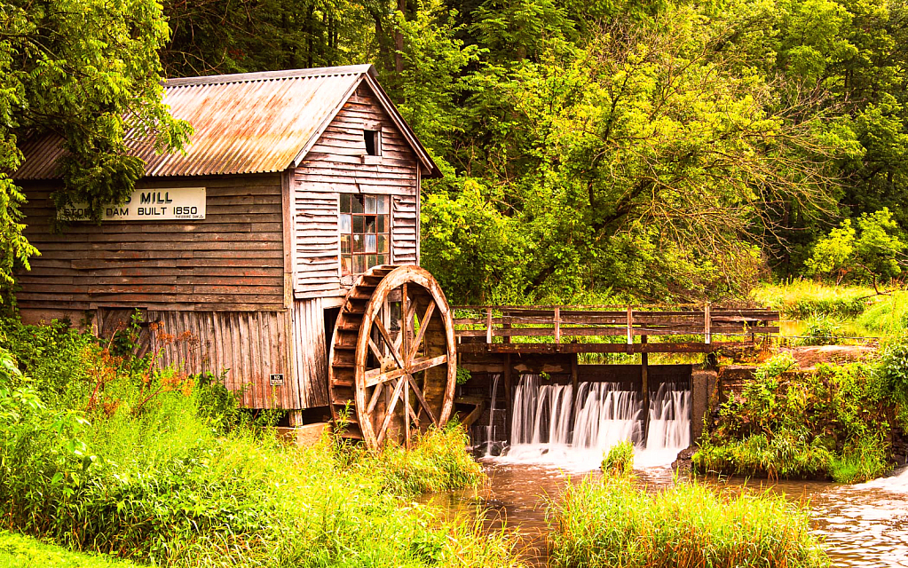 Hyde Mill 1850 - ID: 16089838 © John D. Roach