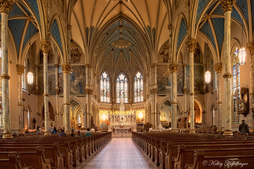 Sunday at St. John Cathedral - ID: 16090003 © Kelley J. Heffelfinger
