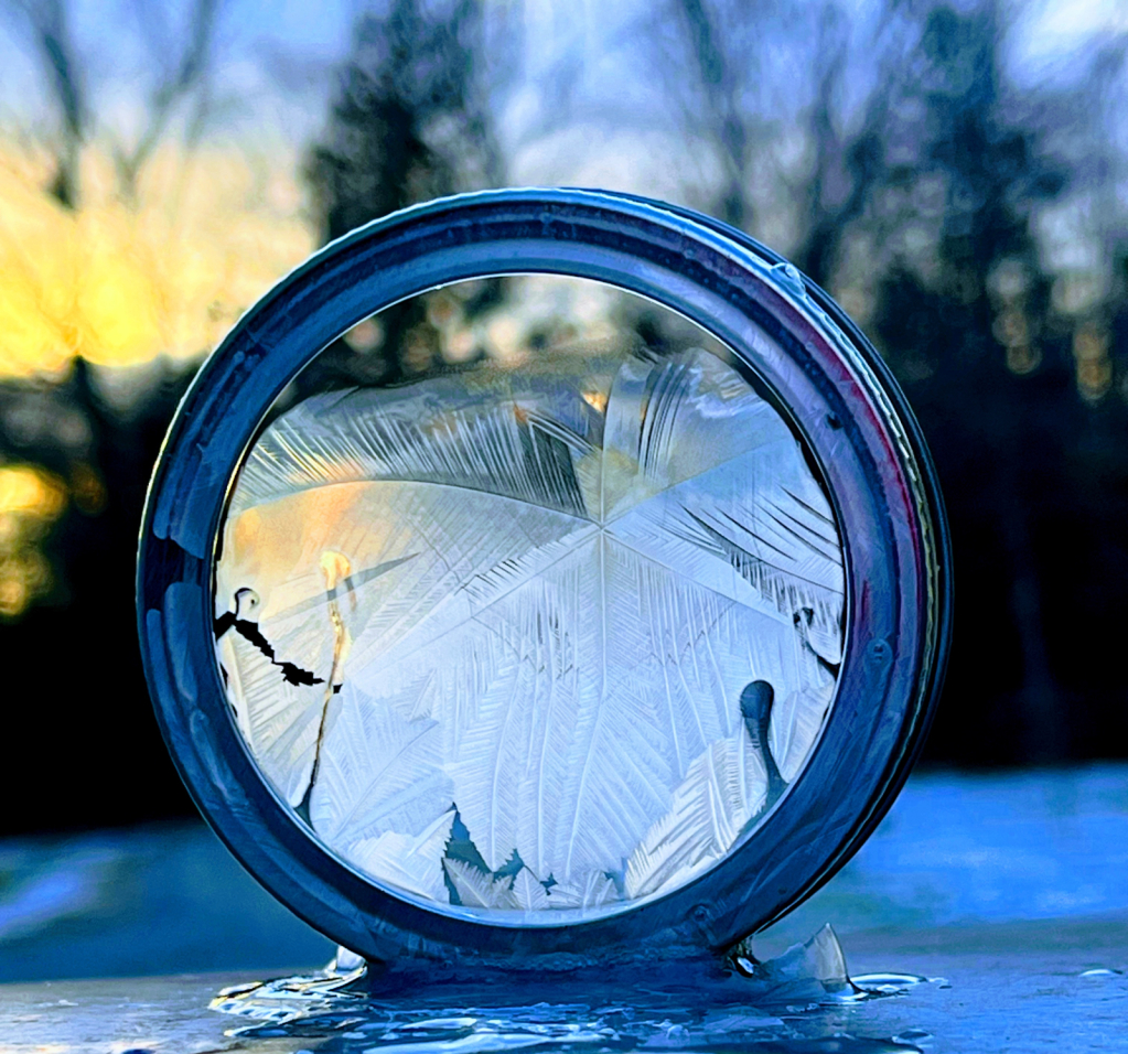 Frozen bubble 