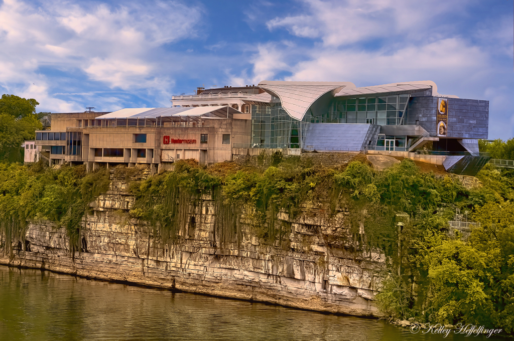 River View - ID: 16093436 © Kelley J. Heffelfinger