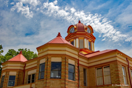 Kinney County Courthouse