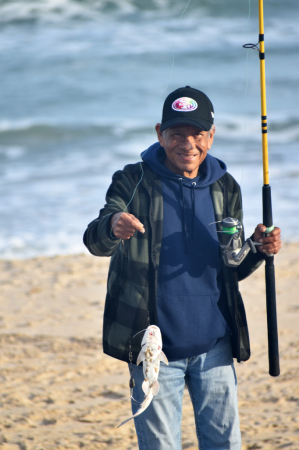 HAPPY FISHERMAN