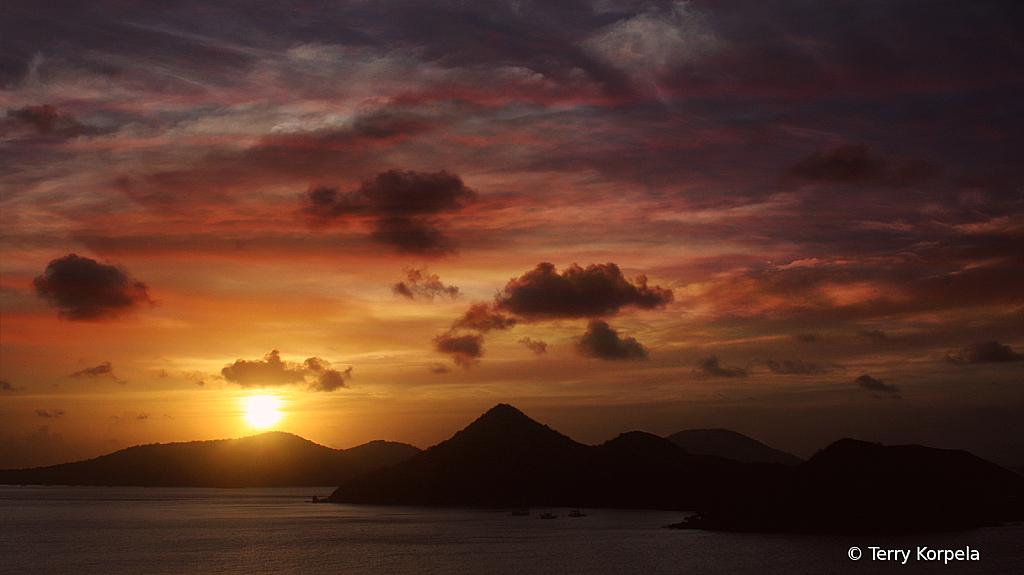 Caribbean Sunset - ID: 16094397 © Terry Korpela