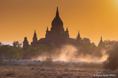 Return Way to Home in Bagan