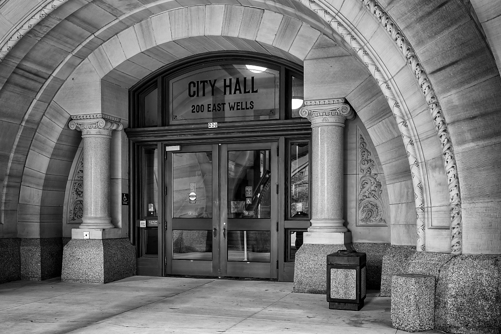 Milwaukee City Hall Entrance