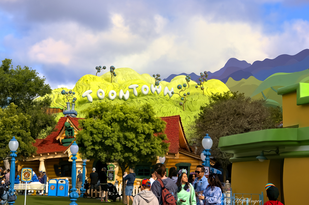 Toon Town Time - ID: 16110740 © Kelley J. Heffelfinger