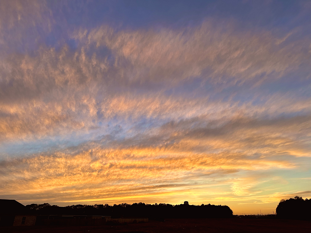 Breathtaking sunset  - ID: 16112210 © Elizabeth A. Marker