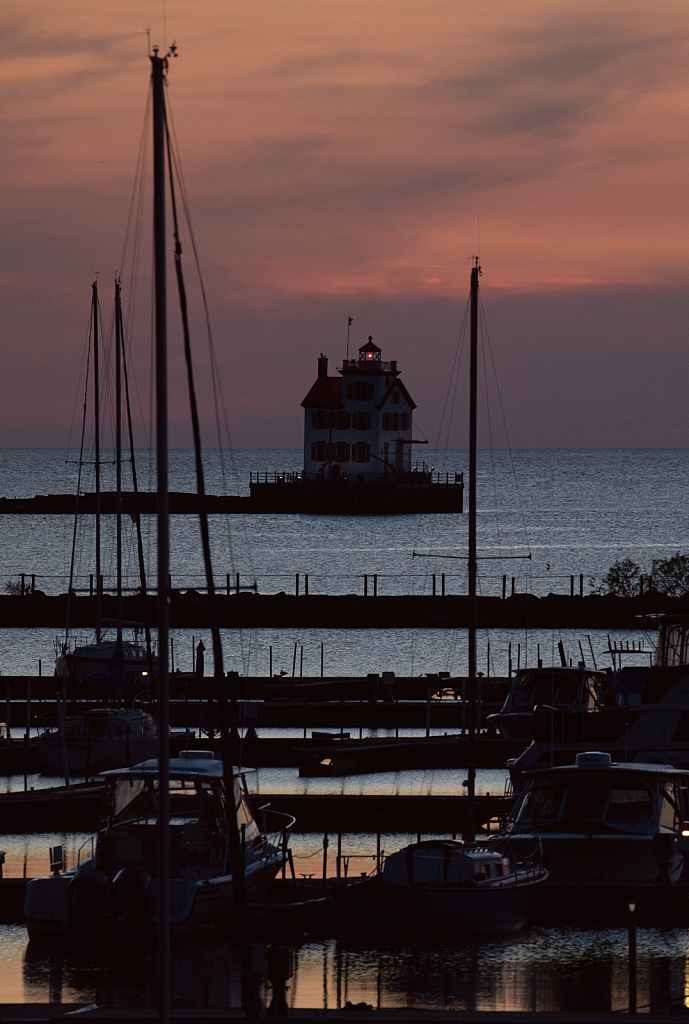 Lorain marina