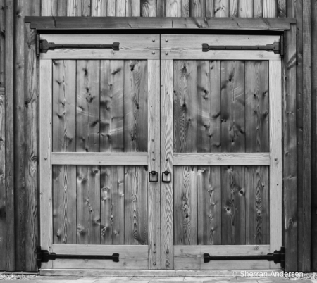 Barn Doors in B&W