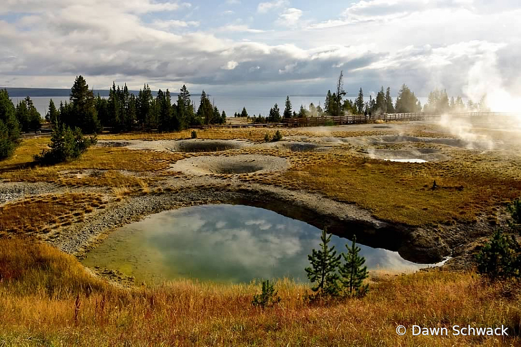 West Thumb Spring - ID: 16122109 © Dawn Schwack
