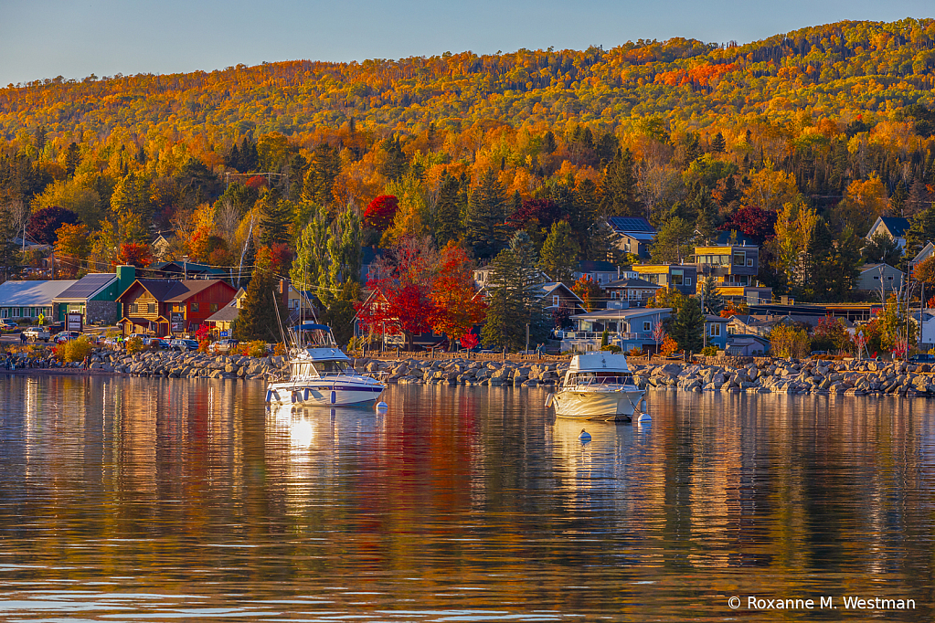 Autumn on Lake Superior - ID: 16128861 © Roxanne M. Westman