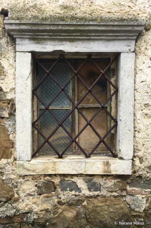 Forgotten Window 