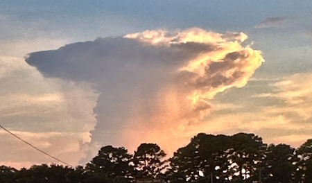 Atomic looking rain cloud 