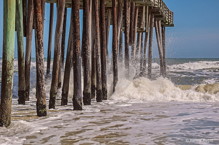 Crashing Waves