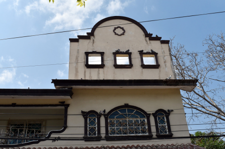 WINDOWS