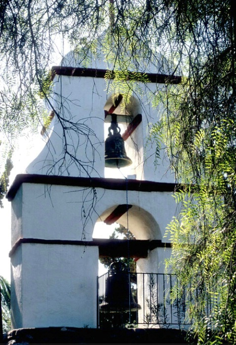 Bell wall, Asistencia of San Antonio de Pala