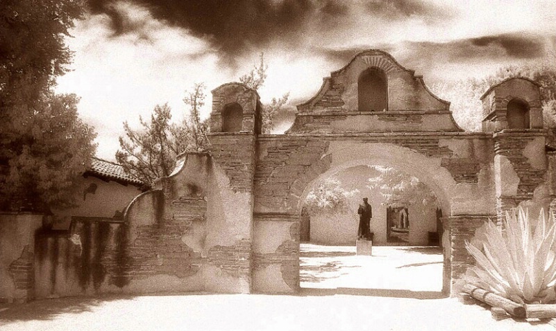 Entry Arch, Mission San Miguel Archangel