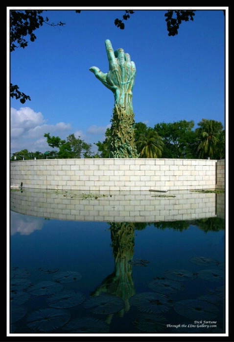Memorial Statue and reflection...