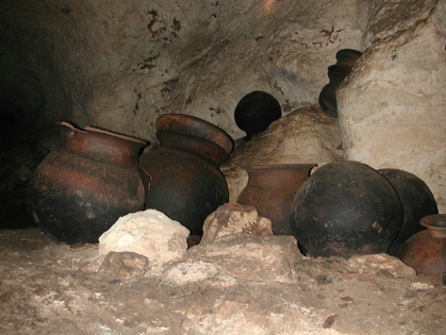 Mayan Pots, Belize