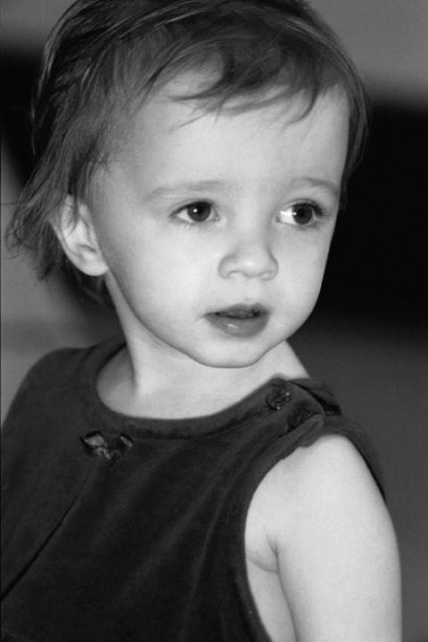 Rayna with brown eyes