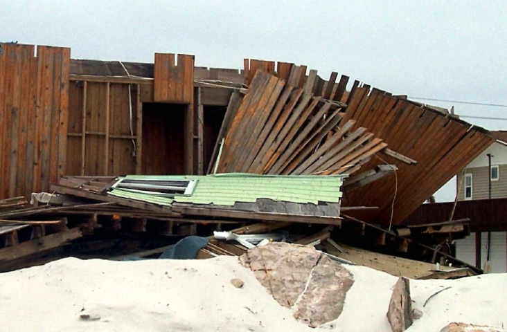 House broken by Hurricane Ivan, 2004