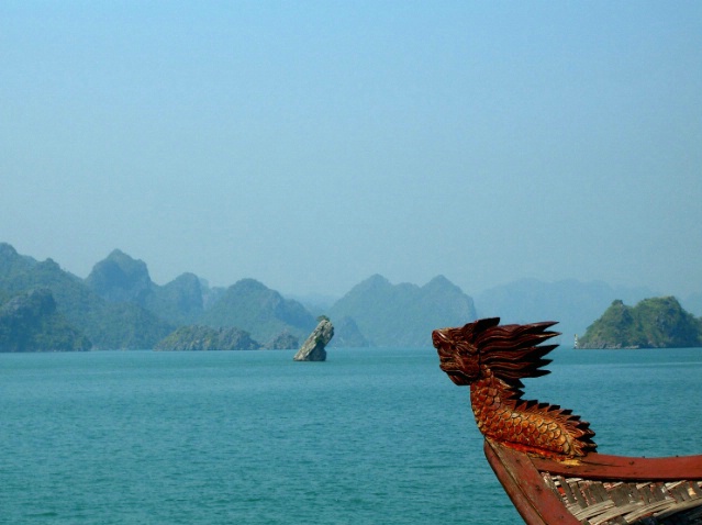Dragon Boat in Ha Long Bay