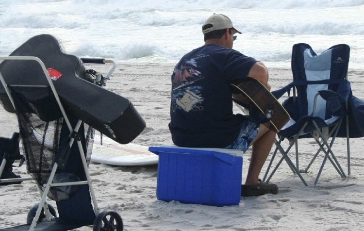 Live, on the Sand