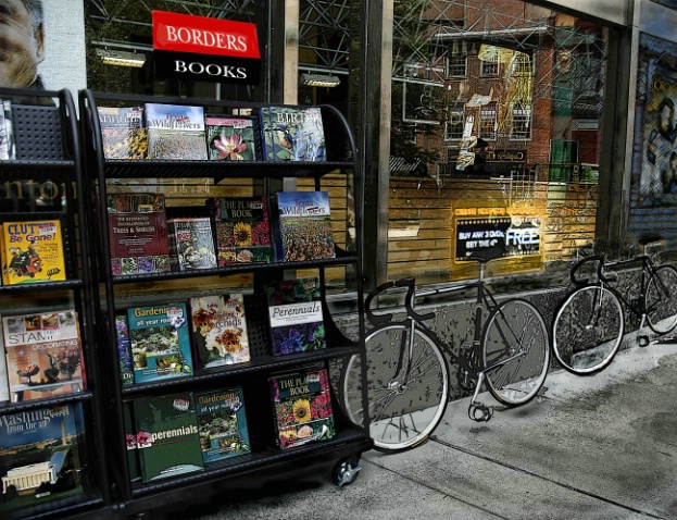 Borders,Books,& Bicycles  Borders,Boston