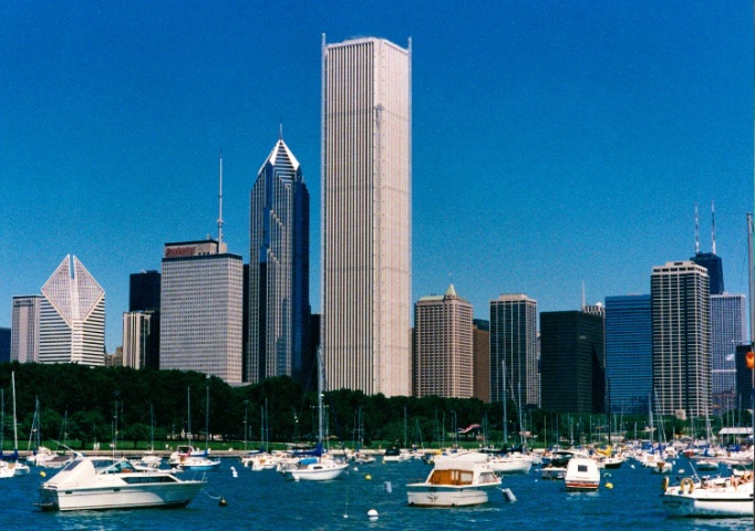 CHICAGO SUMMER SKYLINE