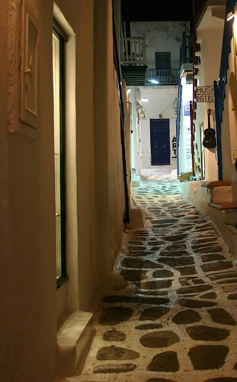 MYKONOS SHOPPING