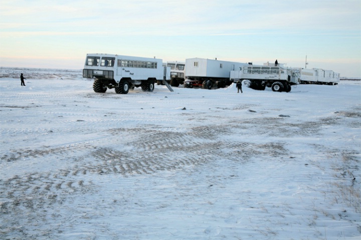 Tundra Buggy Lodge at Gordon Point