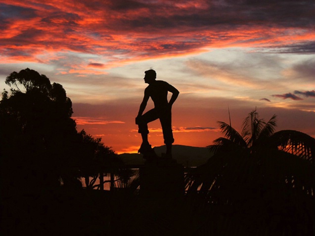 Sir Henry Dana Statue sunrise