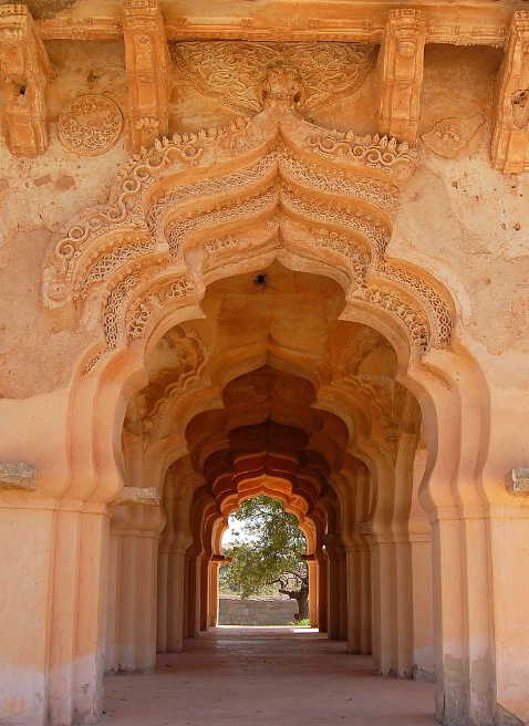 Lotus Temple Entry