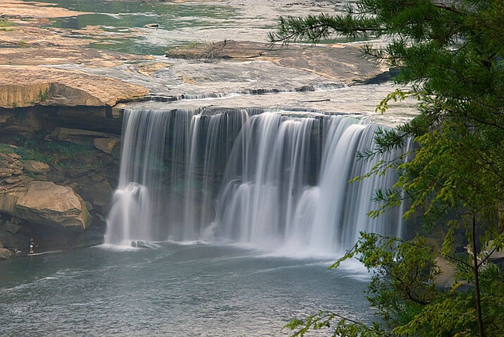 Cumberland Falls in Kentucky