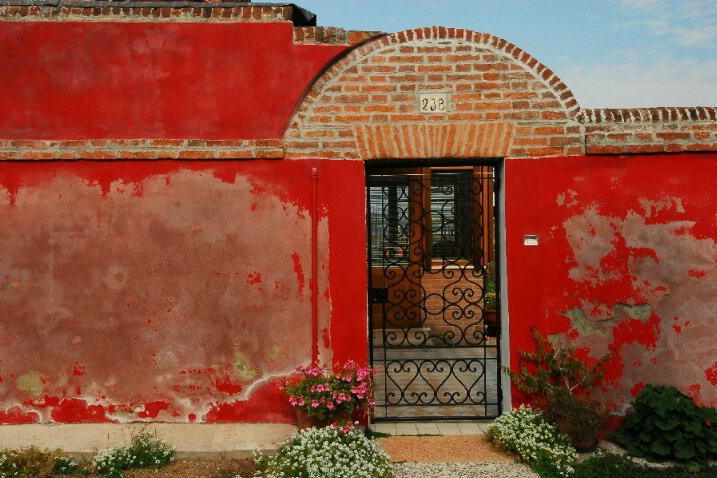 Red Home