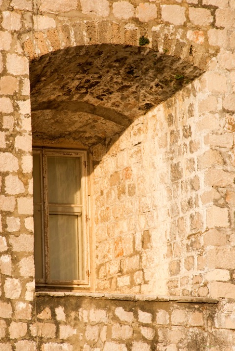 Thick outer wall