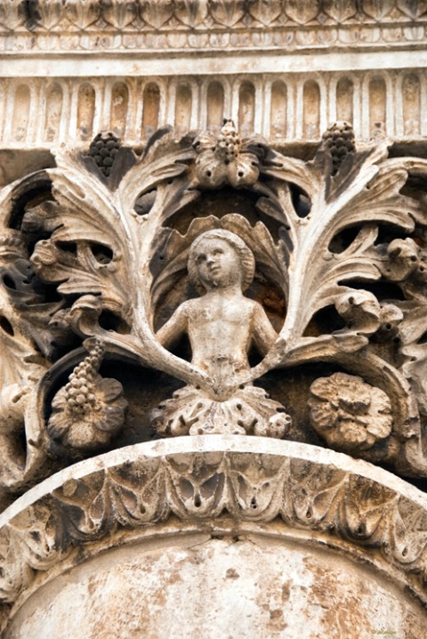 Detail