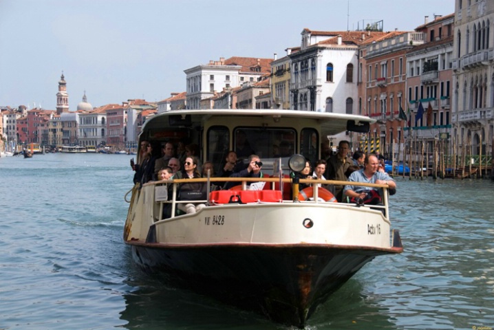 Waitng on the vaporetto
